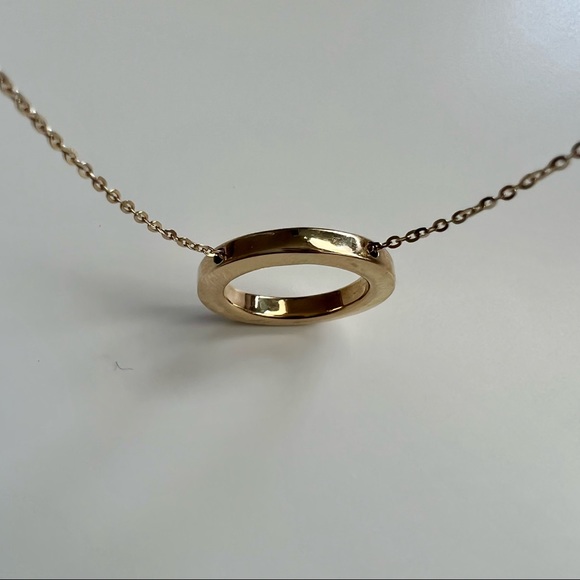 14k Gold Circle Pendant and Necklace Chain - Fine Jewelry - Picture 4 of 16